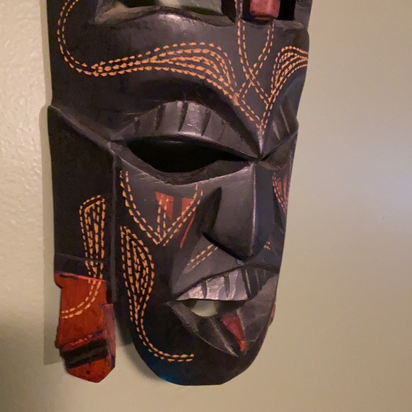 Decorative wooden mask -sold - Picture 5 of 11